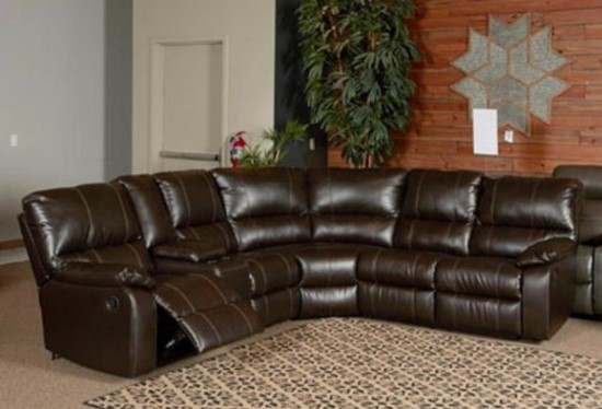 Простое руководство по чистке и уходу за угловыми диванами